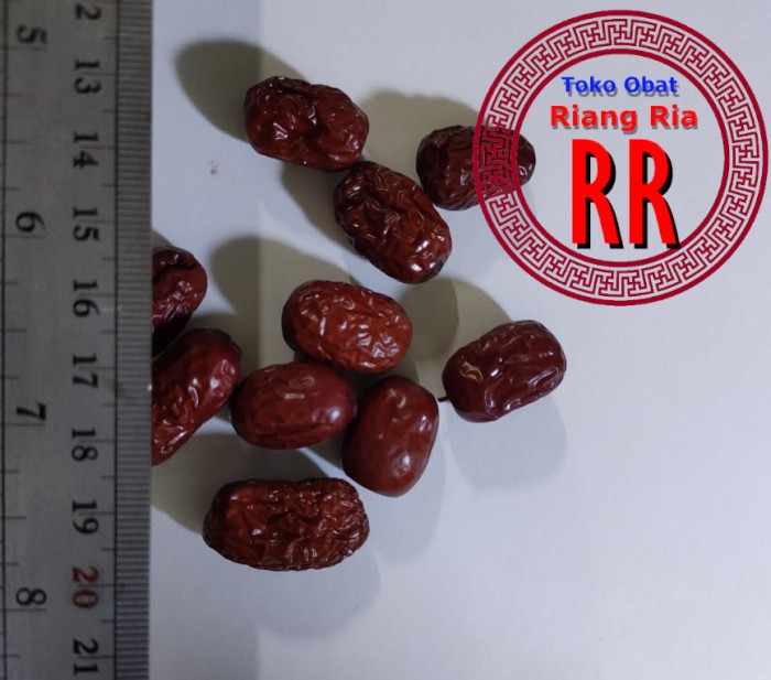 Angco Ang co Hong zao (red dates) Kurma Merah Premium Non Jumbo 1Kg
