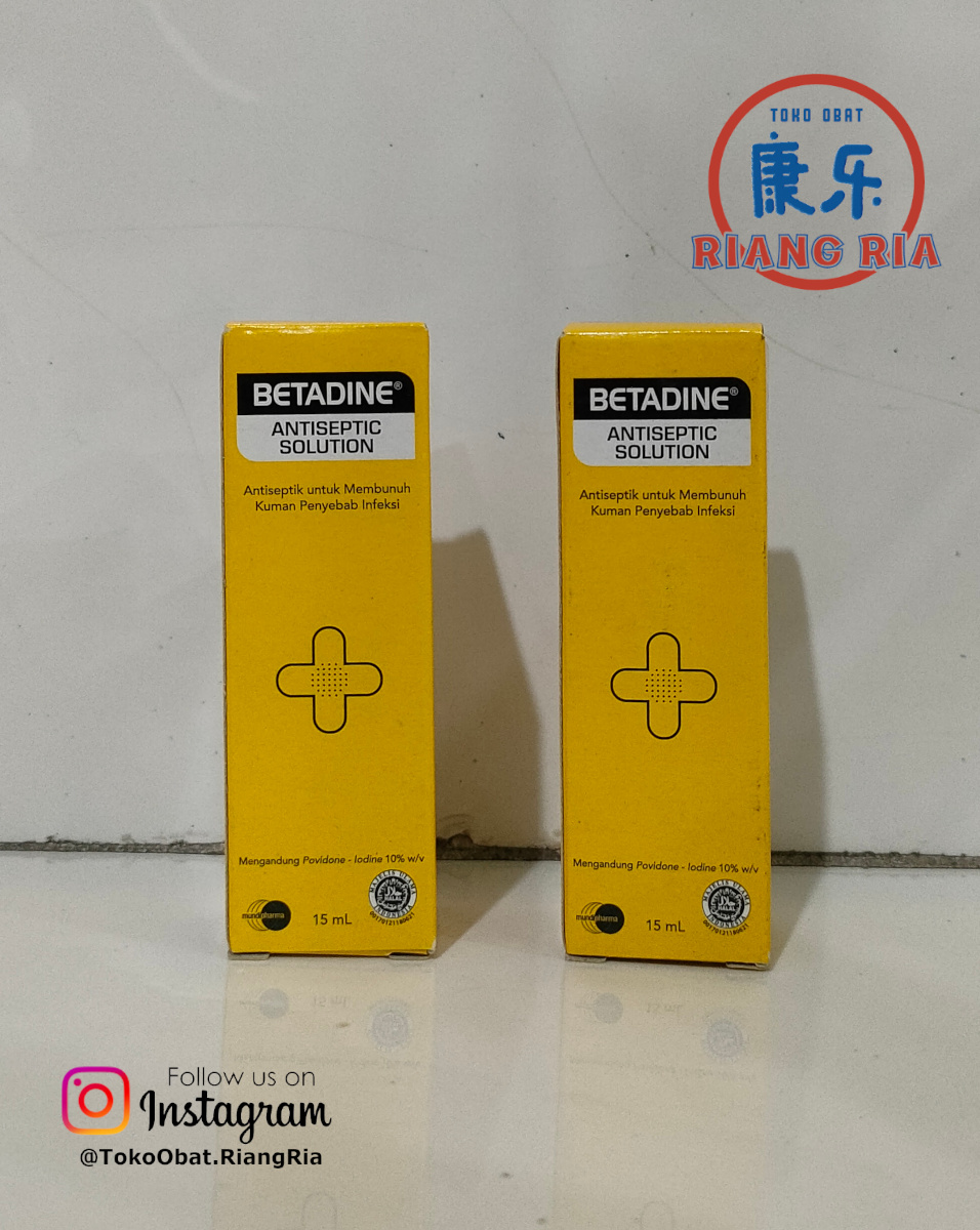 BETADINE SOLUTION Obat Luka Antiseptik 15ml