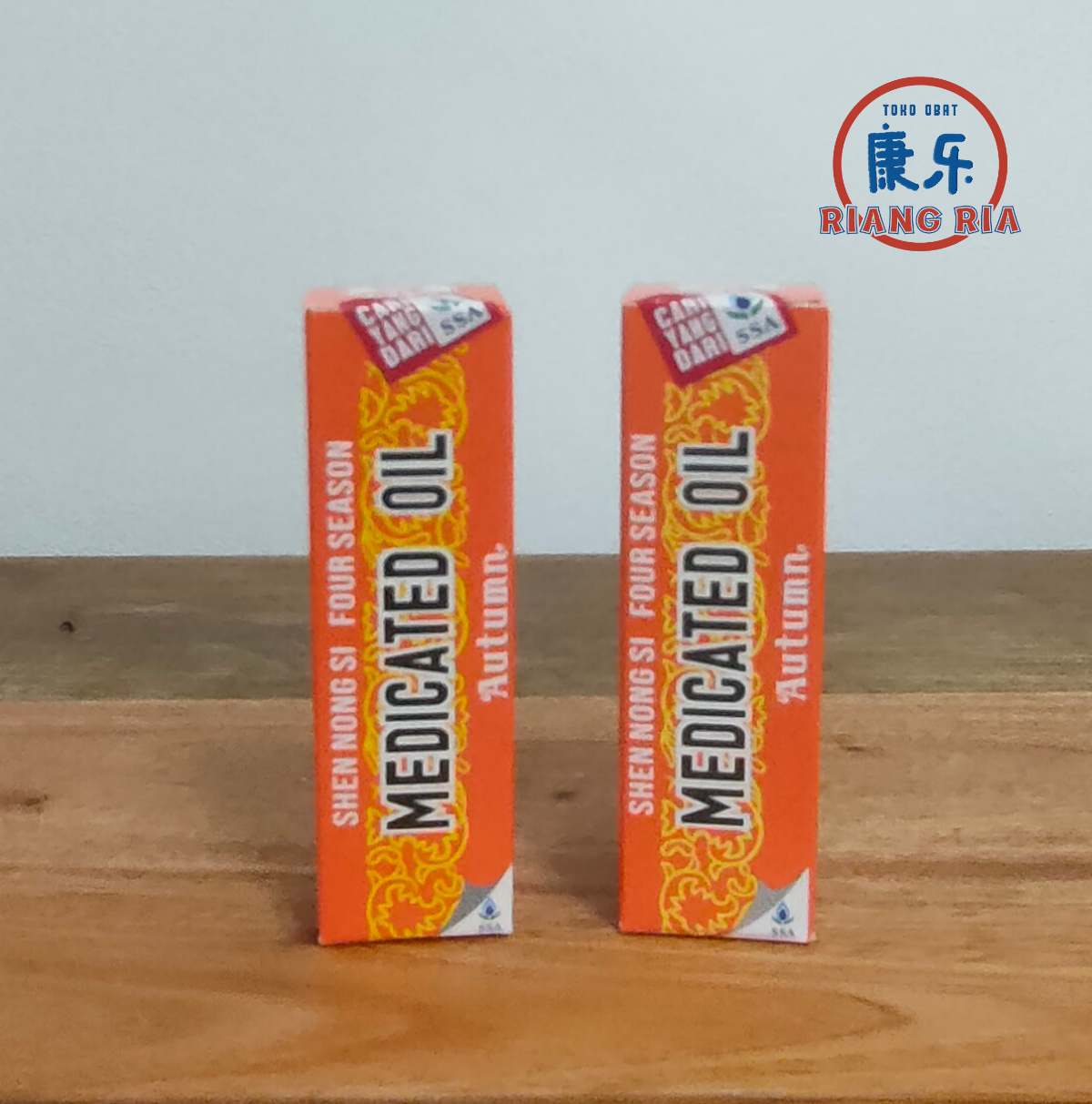 Shen Nong Si Medicated Oil Autumn 20ml - Minyak Angin